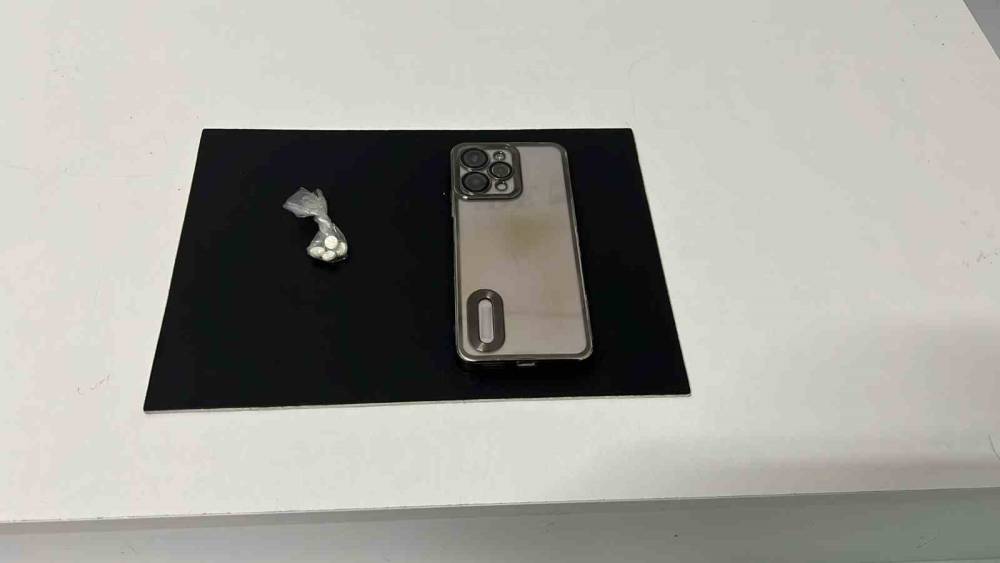 Taksim Meydanı&rsquo;nda telefon hırsızlığı yapan ş&uuml;pheli kıskıvrak yakalandı
