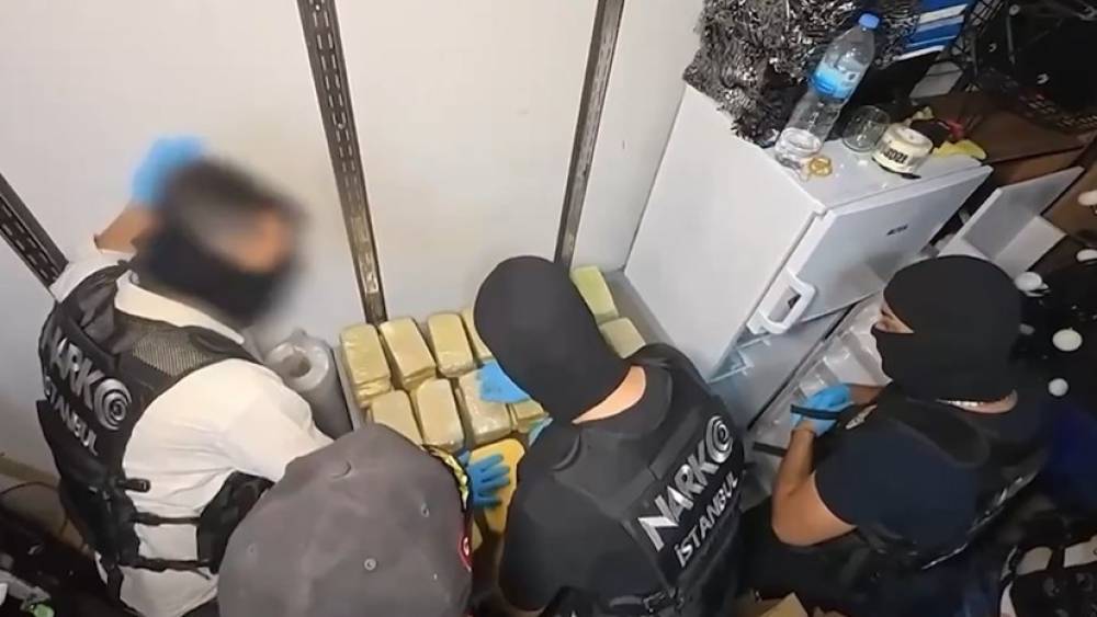 71 ilde uyuşturucu operasyonu: 845 kilo uyuşturucu ile 2 milyon hap ele ge&ccedil;irildi

