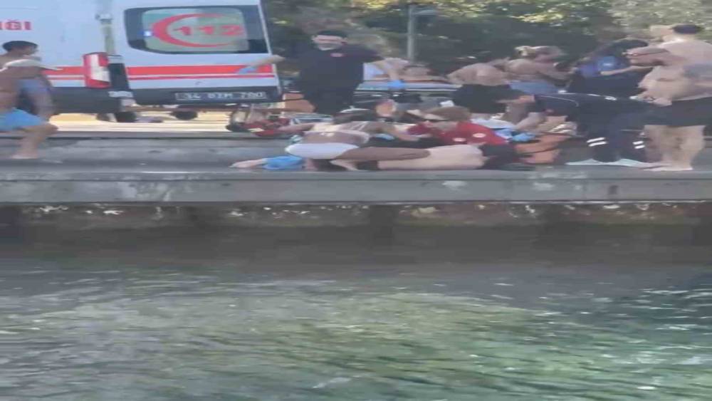 Bebek sahilinde boğulma tehlikesi: Vatandaşlar kurtardı
