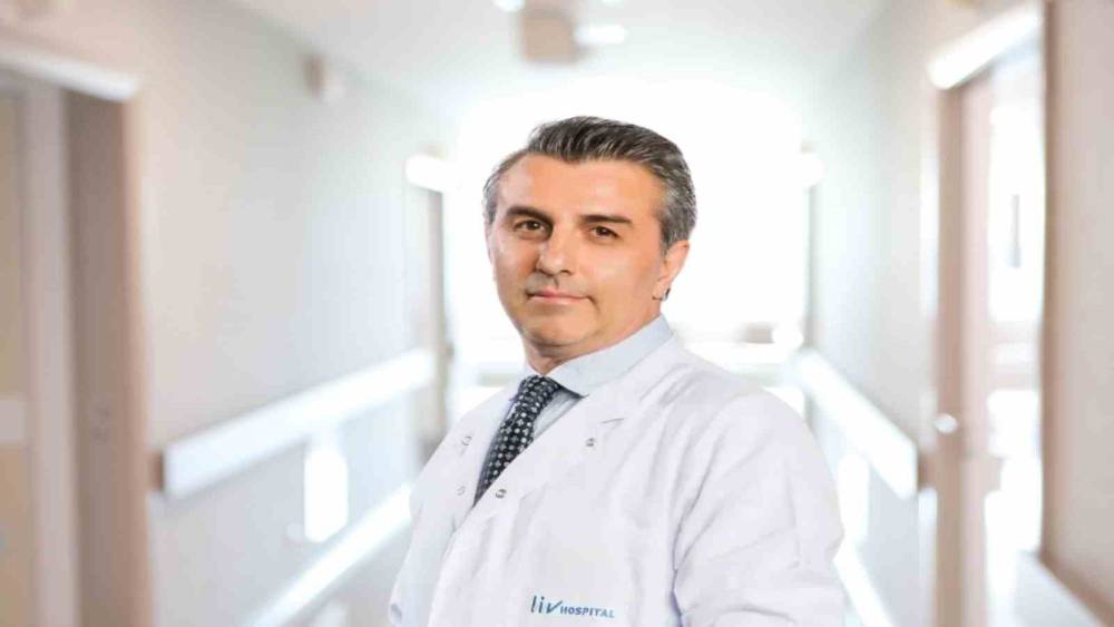 "Gece uykudan uyandıran bel ağrısı romatizmal hastalığın habercisi olabilir"

