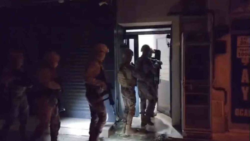 Sakarya&rsquo;da DEAŞ operasyonu: 4 ş&uuml;pheli tutuklandı
