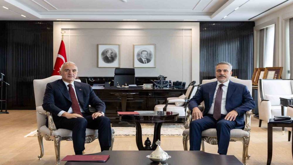 Bakan Fidan, Bakan Ersoy ile bir araya geldi
