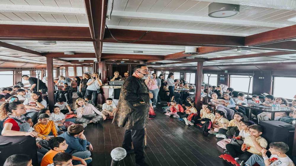 Halikarnas Balık&ccedil;ısı Bergama Vapuru&rsquo;nda anıldı
