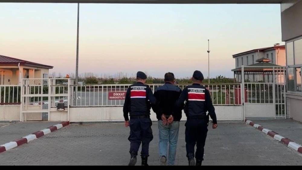 Kesinleşmiş hapis cezalarıyla aranan 7 h&uuml;k&uuml;ml&uuml; yakalandı
