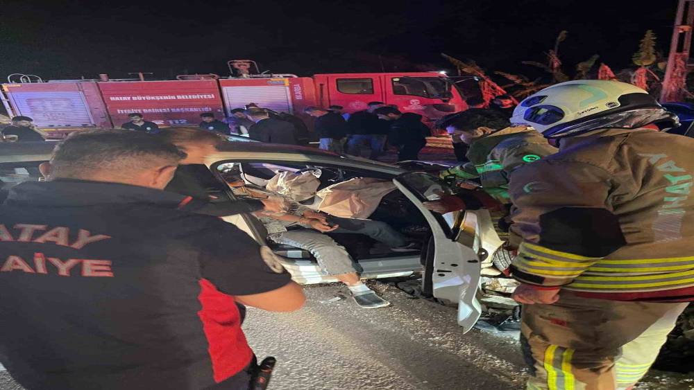 Samandağ&rsquo;da trafik kazası : 6 yaralı
