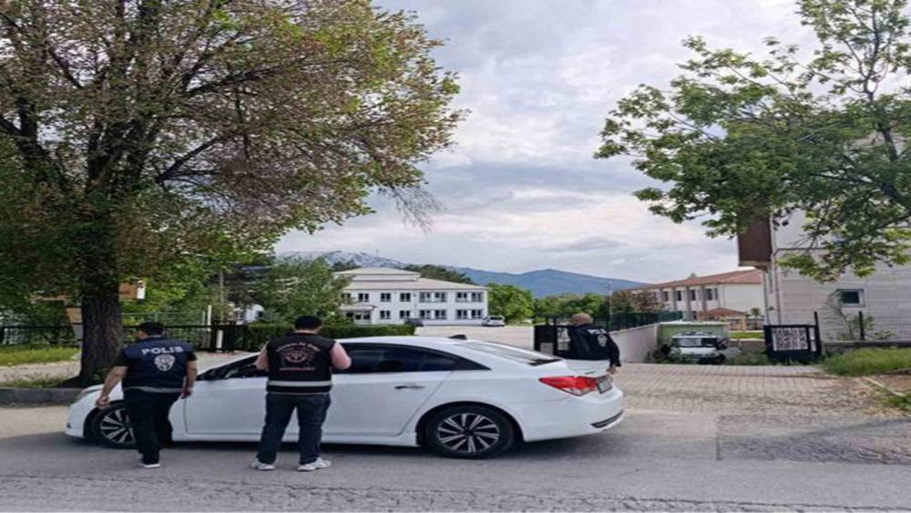 Erzincan&rsquo;da okul &ccedil;evrelerinde "G&uuml;venli Eğitim" uygulaması
