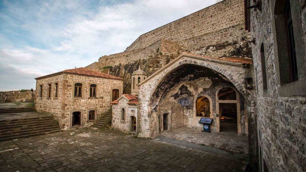 Trabzon&rsquo;da turizm destinasyonları yoğun ilgi g&ouml;r&uuml;yor
