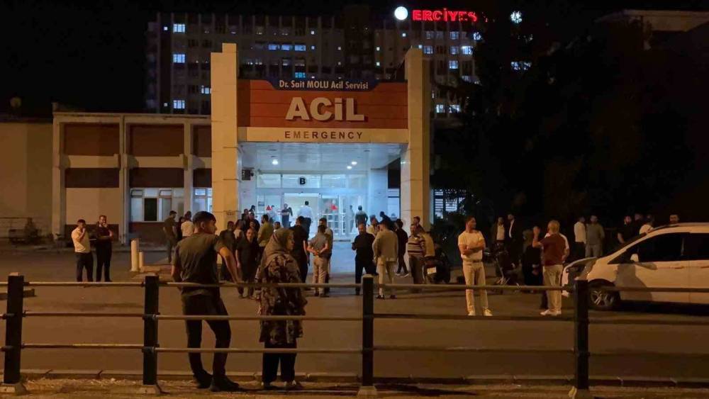 Kafedeki bı&ccedil;aklamada g&ouml;zaltına alınan 7 ş&uuml;pheliden 1&rsquo;i tutuklandı
