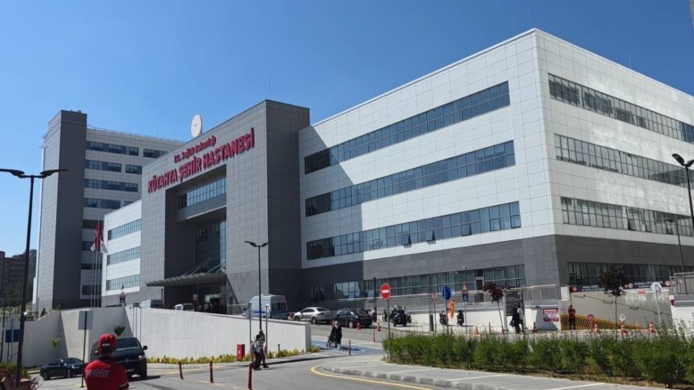 K&uuml;tahya&rsquo;da eski eşi tarafından bı&ccedil;aklanan kadın ağır yaralandı

