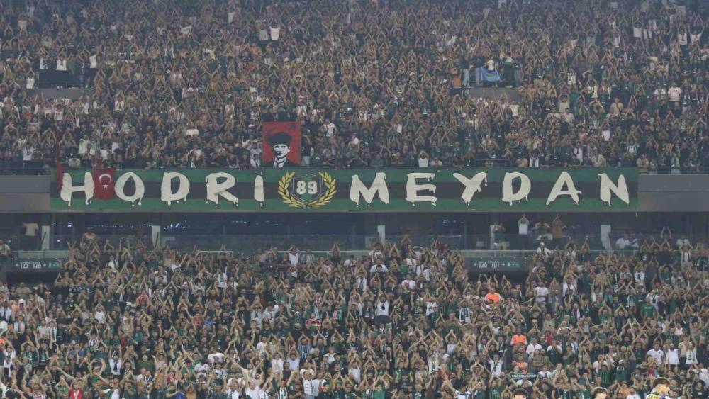 Kocaelispor-Amedspor ma&ccedil;ındaki eylemlere ilişkin 5 ş&uuml;pheliye g&ouml;zaltı kararı
