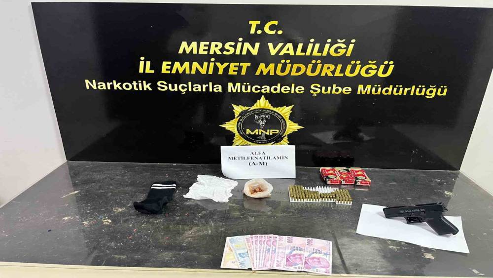 Mersin&rsquo;de torbacılara y&ouml;nelik operasyonda 4 ş&uuml;pheli tutuklandı
