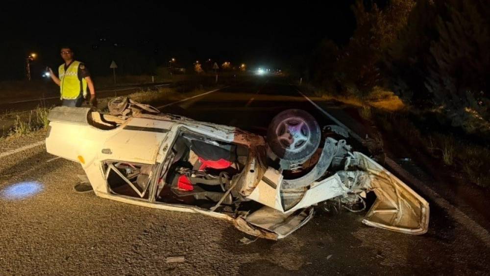 Karab&uuml;k&rsquo;te otomobil takla attı: 1 yaralı
