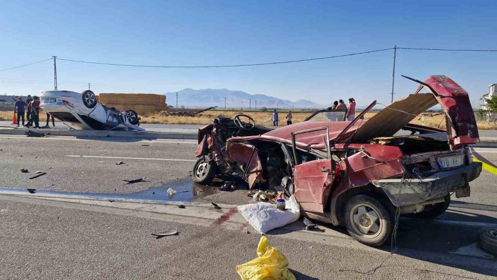 Karaman&rsquo;da feci kaza: 2&rsquo;si &ccedil;ocuk 6 yaralı
