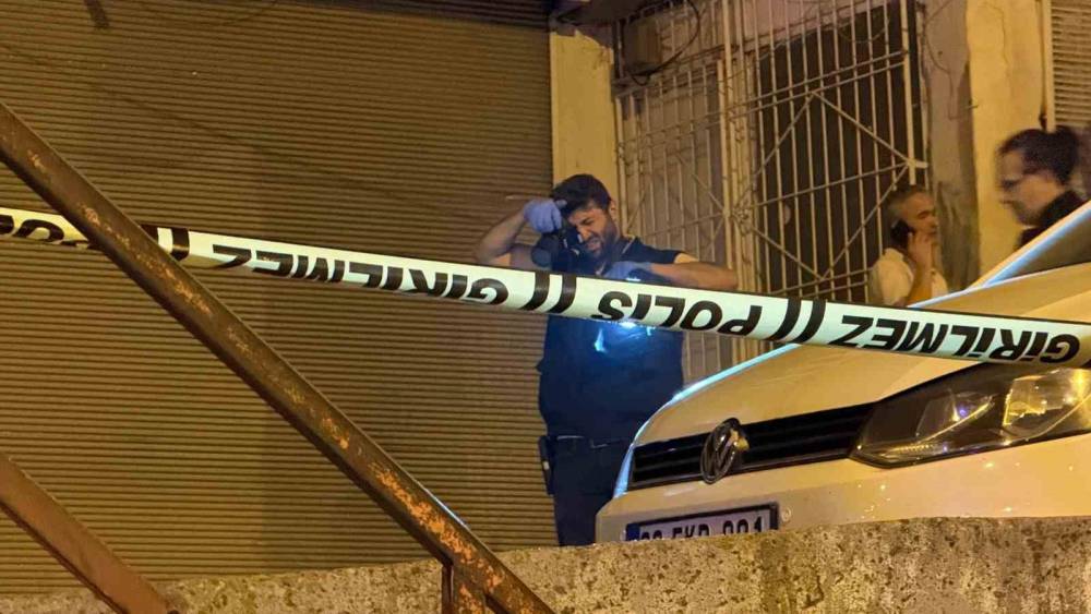 2&rsquo;si kardeş 3 kişinin &ouml;ld&uuml;ğ&uuml; olayda 4 tutuklama
