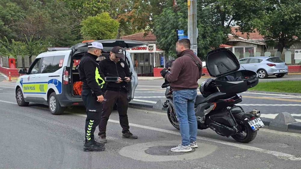 Hayrabolu&rsquo;da motosiklet s&uuml;r&uuml;c&uuml;lerine y&ouml;nelik denetim
