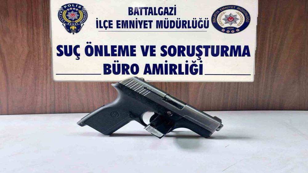 Malatya&rsquo;da huzur uygulamalarında 39 aranan şahıs yakalandı
