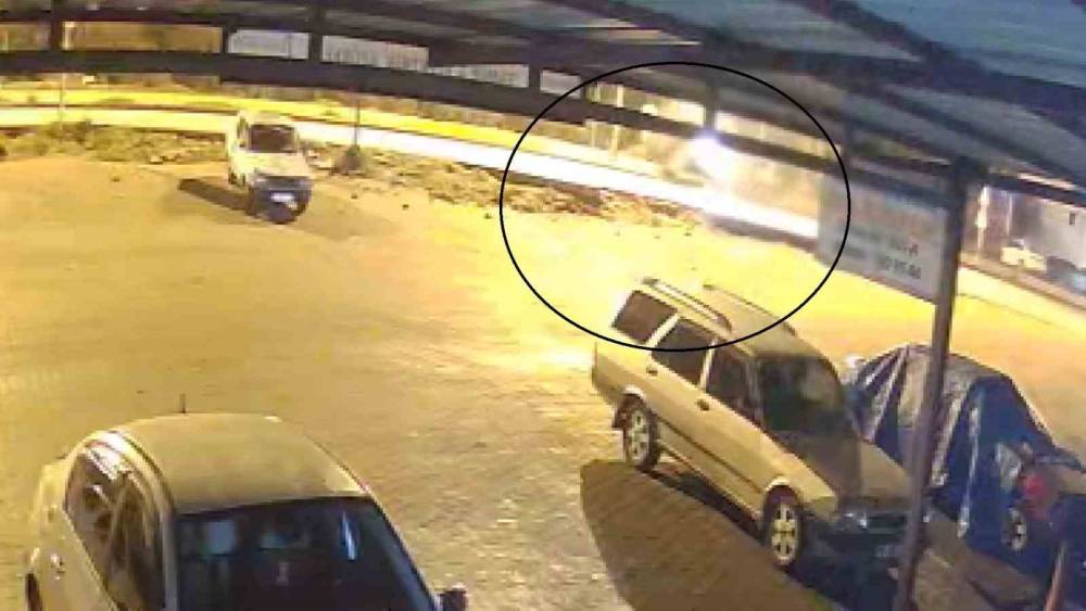 Ece bebeğin can verdiği kaza g&uuml;venlik kamerasında
