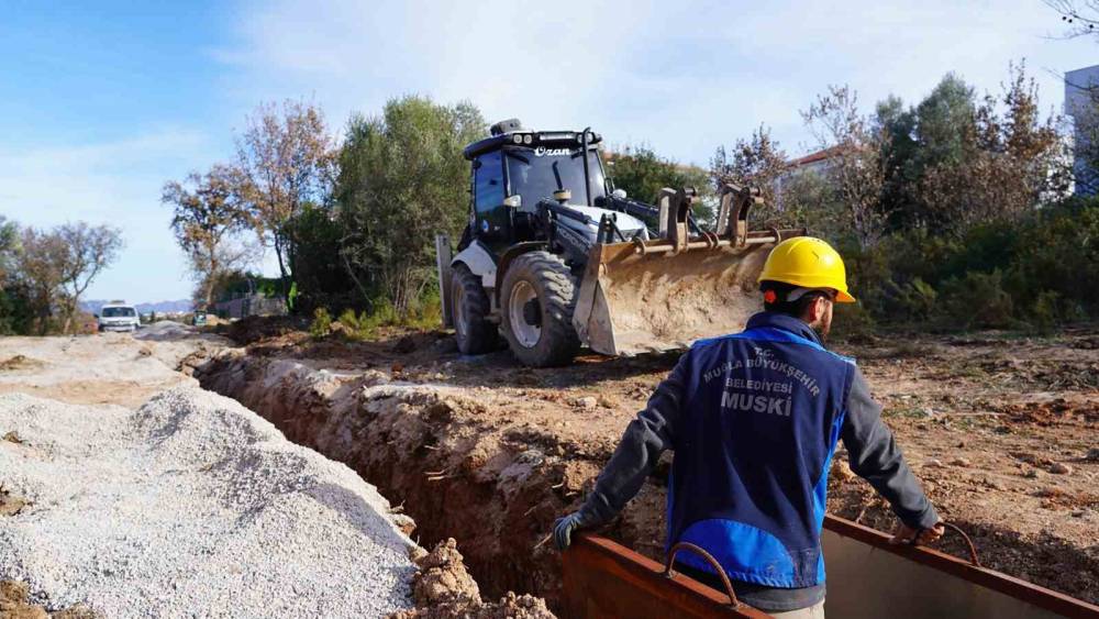 Dat&ccedil;a İskele Mahallesi &Ccedil;omarlık&rsquo;ta kanalizasyon sorunu sona eriyor
