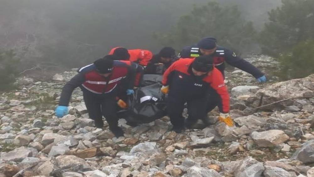 U&ccedil;urumda bulunan ceset olayında 4 kişi tutuklandı
