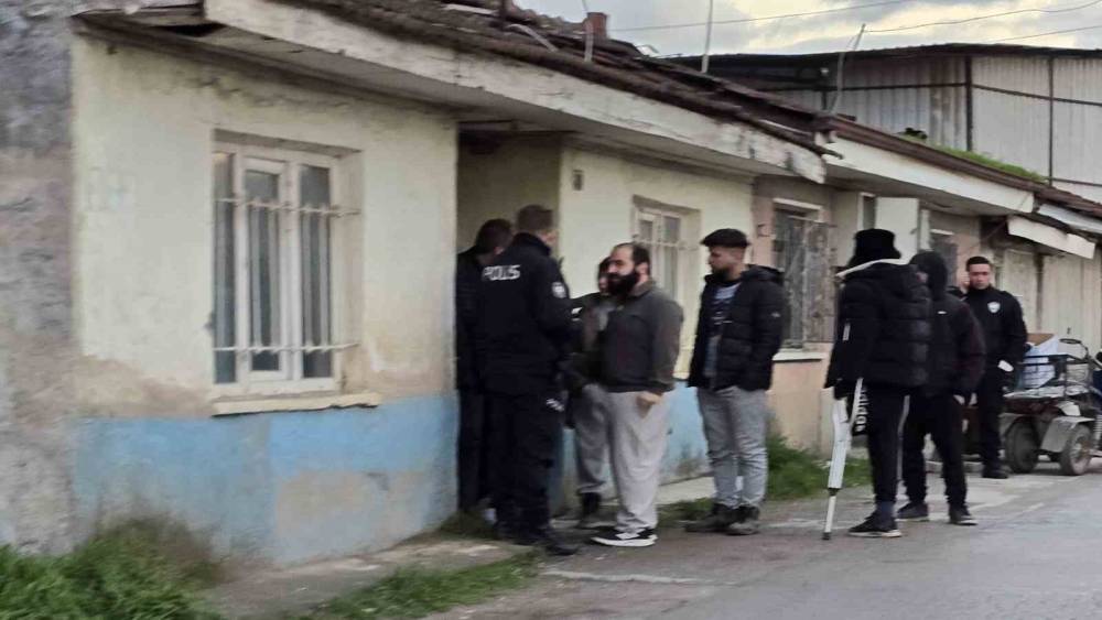Bursa&rsquo;da 70 yaşındaki adam evinde &ouml;l&uuml; bulundu
