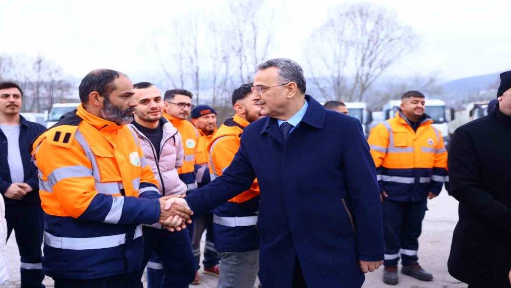 İlkadım Belediyesi&rsquo;nde en d&uuml;ş&uuml;k maaş 45 bin TL oldu
