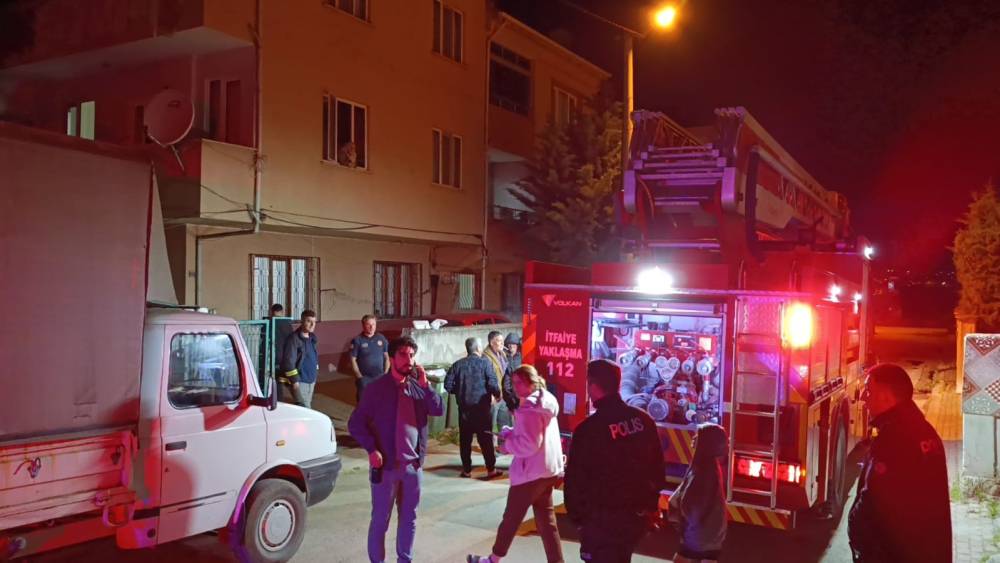 İneg&ouml;l&rsquo;de korku dolu anlar: Eski eşinin evini molotofkokteyli attı

