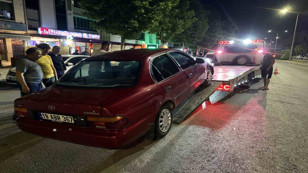 &Ccedil;orum&rsquo;da zincirleme kaza: 2 yaralı
