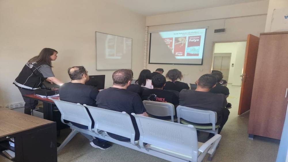 Kemaliye&rsquo;de uyuşturucuyla m&uuml;cadele kapsamında bilgilendirme &ccedil;alışması yapıldı
