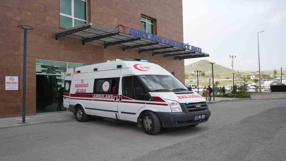 Niğde&rsquo;de elektrik faciası: 18 yaşındaki gen&ccedil; hayatını kaybetti
