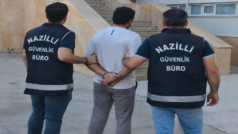 Cumhurbaşkanına hakaret i&ccedil;eren eylem ger&ccedil;ekleştiren ş&uuml;pheli g&ouml;zaltına alındı
