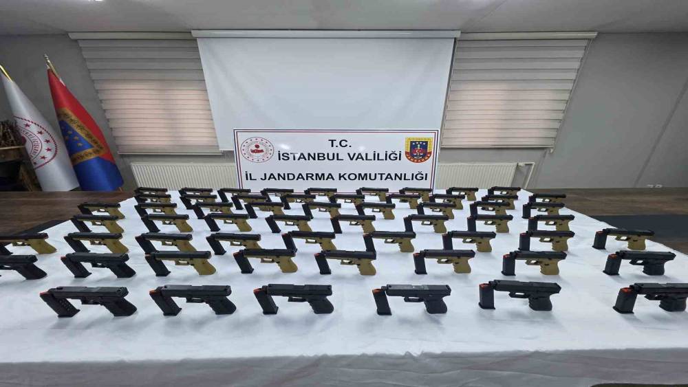 Alıcı kılığına giren jandarma ekiplerinden silah ka&ccedil;ak&ccedil;ılarına darbe: 1 g&ouml;zaltı

