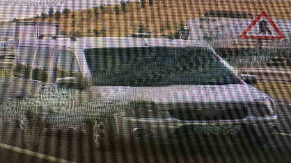 Kendilerini polis ve savcı diye  tanıtıp milyonları dolandıran 2 kişi tutuklandı
