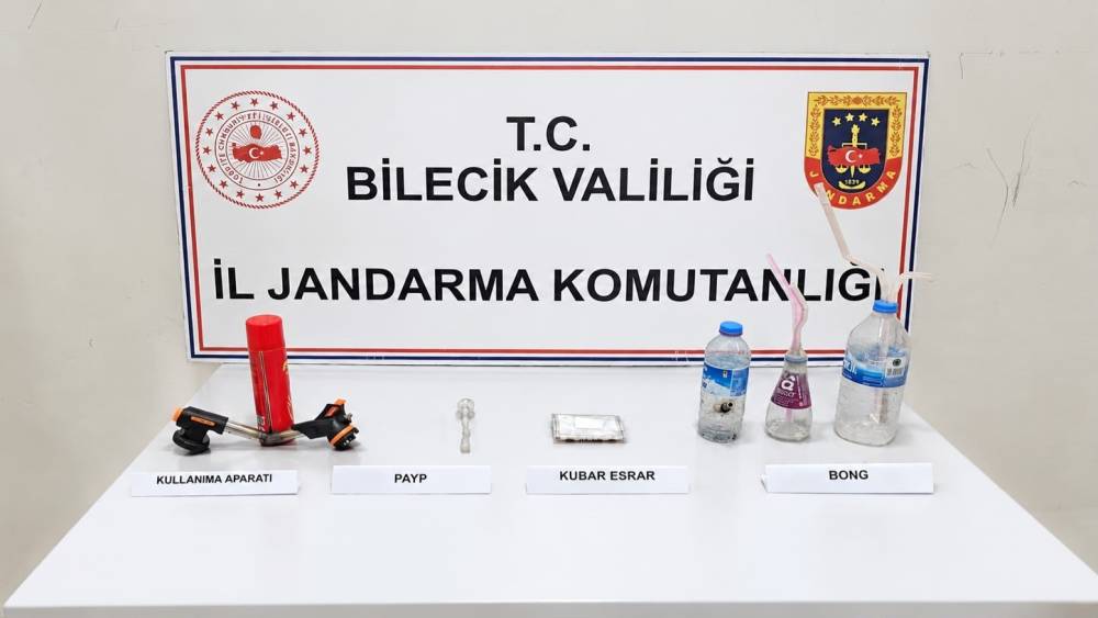 Bilecik&rsquo;te uyuşturucu operasyonu: 3 g&ouml;zaltı
