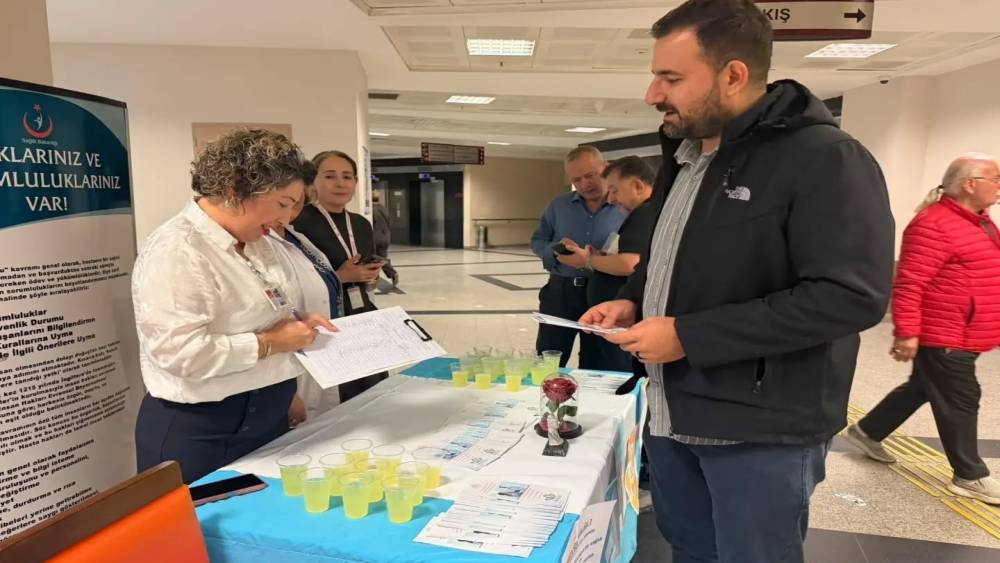 Nazilli Devlet Hastanesi&rsquo;nde hasta hakları i&ccedil;in farkındalık standı a&ccedil;ıldı
