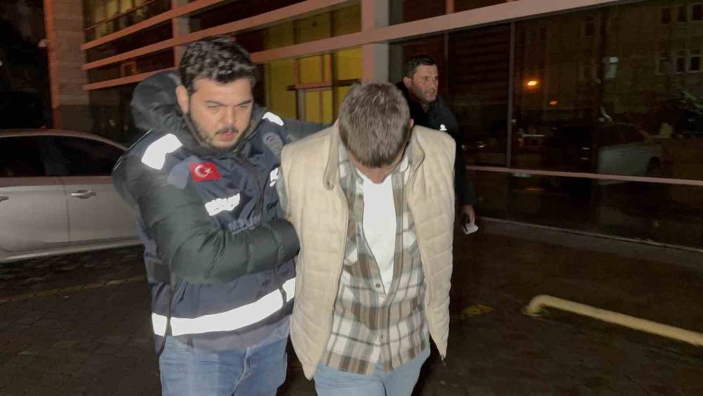 &Ccedil;aldığı motosikleti tarlaya attı, parmak izinden yakalandı
