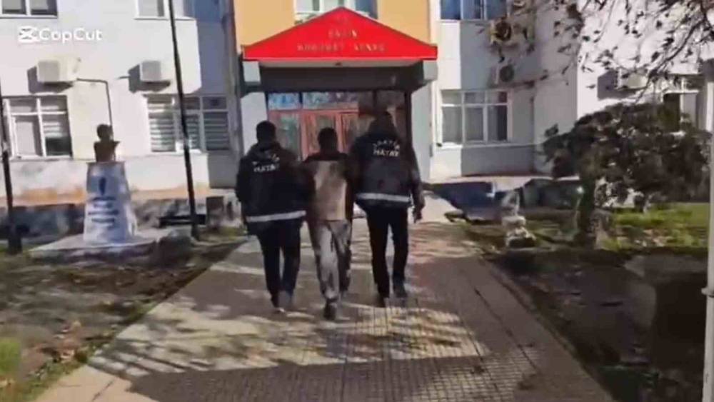Erzin&rsquo;de hapis cezası ile aranan şahıs yakalandı
