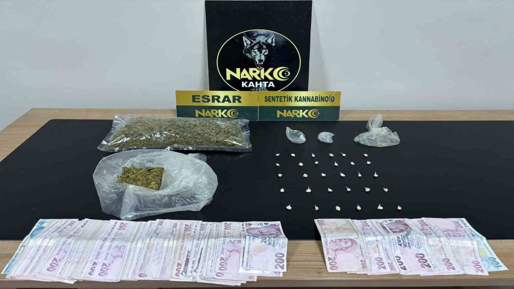 Kahta&rsquo;da uyuşturucu operasyonu: 3 tutuklama
