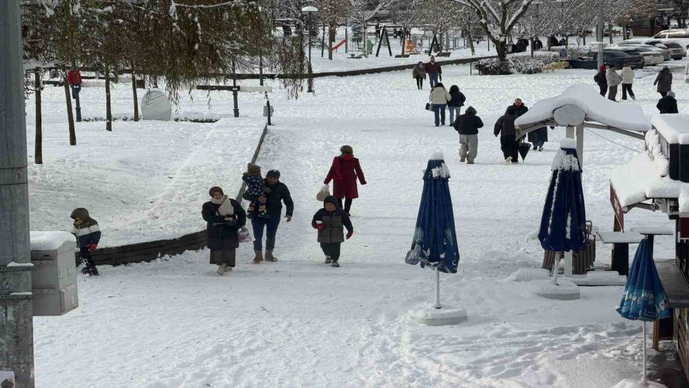 Uzmanından karda d&uuml;şme vakalarına karşı hayati uyarılar
