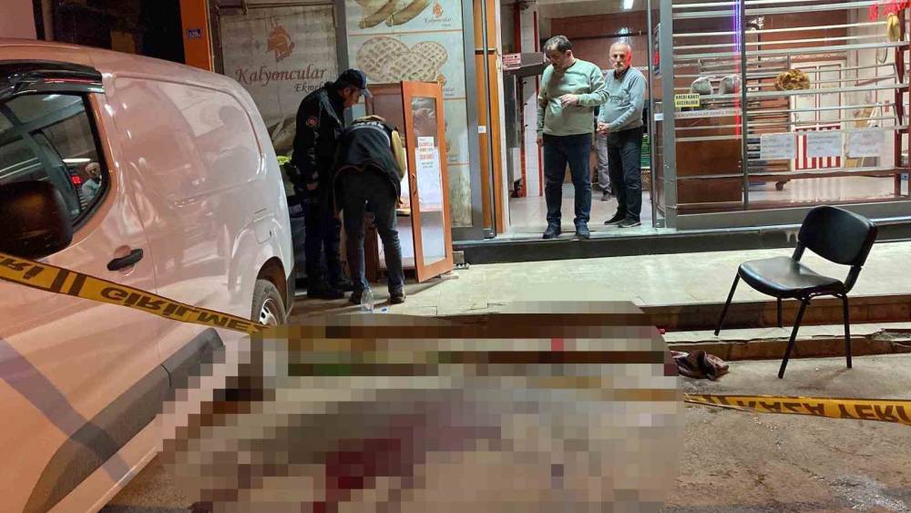 Pide almak i&ccedil;in gittiği fırında dehşeti yaşadı
