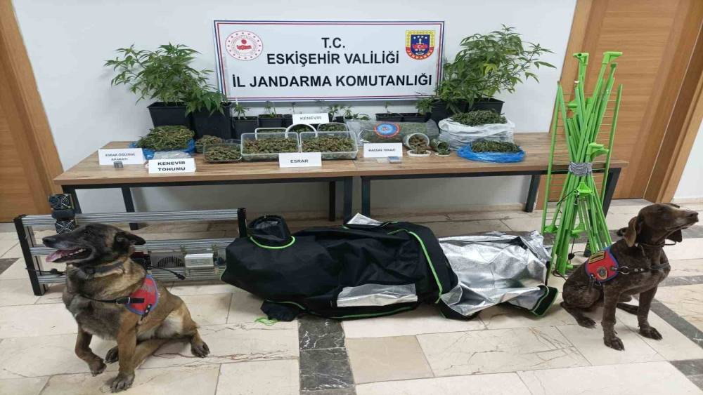 Eskişehir&rsquo;de uyuşturucu operasyonu
