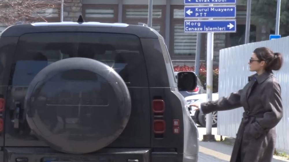 Hande Er&ccedil;el, Adli Tıp Kurumu&rsquo;nda test verdi
