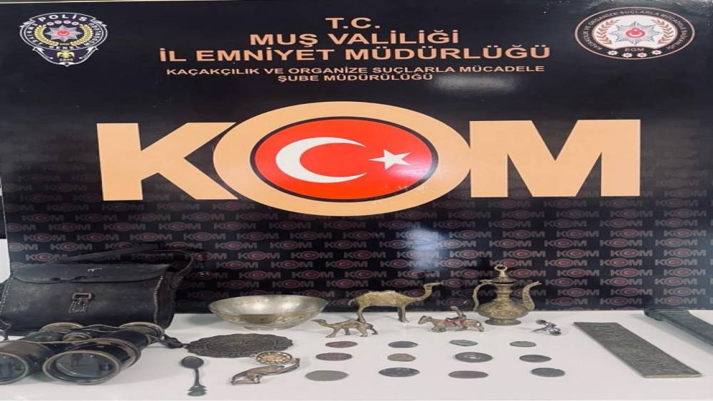 Muş&rsquo;ta tarihi eser operasyonu: 25 par&ccedil;a ele ge&ccedil;irildi
