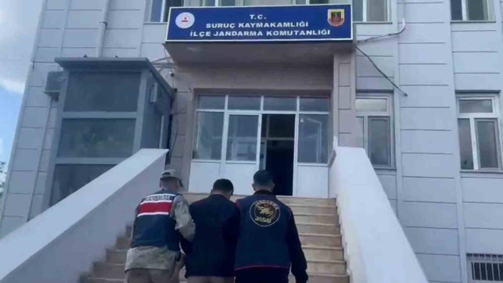 Şanlıurfa&rsquo;da 12 yıl hapis cezası bulunan h&uuml;k&uuml;ml&uuml; yakalandı
