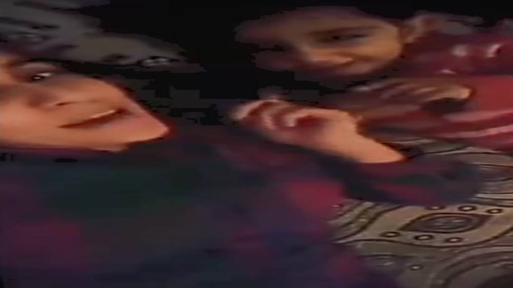 G&uuml;listan Doku&rsquo;nun şarkı s&ouml;ylediği anlar ortaya &ccedil;ıktı
