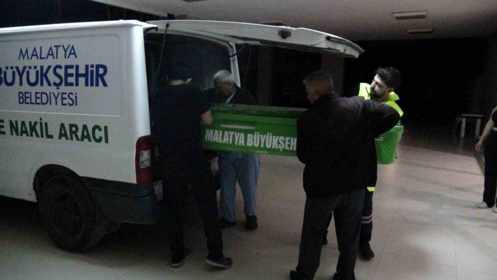 24 yaşındaki gen&ccedil;, bakım merkezinde &ouml;l&uuml; bulundu
