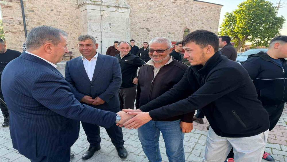 BBP Genel Başkanı Destici memleketinde vatandaşlarla bayramlaştı
