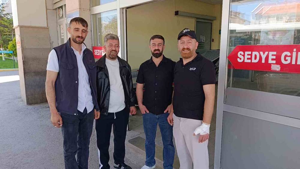 Kırşehir&rsquo;de yaralanan acemi kasaplar hastanelik oldu
