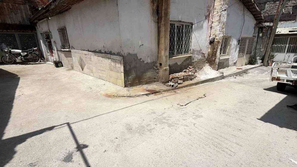 Burdur&rsquo;da tartıştığı adamı vurarak &ouml;ld&uuml;rd&uuml;
