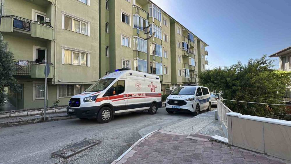 Burdur&rsquo;da haber alınamayan kadın evinde &ouml;l&uuml; bulundu
