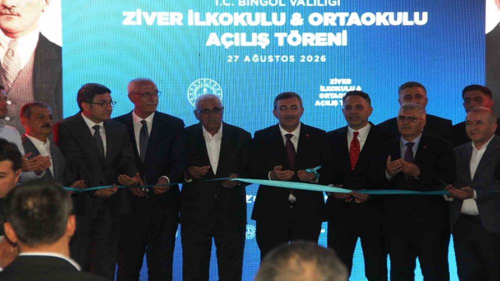 Cumhurbaşkanı Yardımcısı Yılmaz: "Bing&ouml;l&rsquo;e 222 yeni derslik kazandıracağız"
